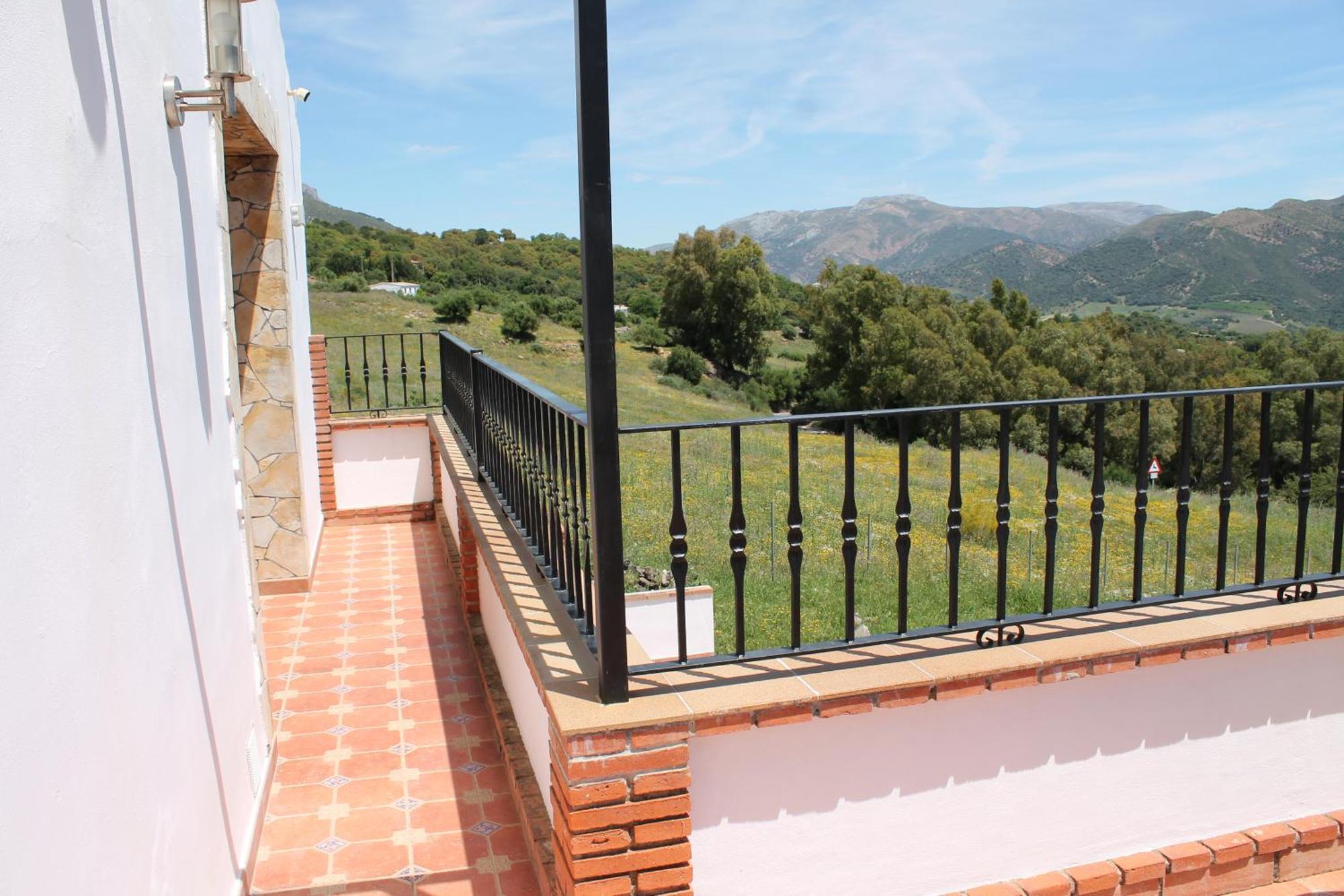 Apartamento Valle Del Guadiaro กอร์เตส เด ลา ฟรอนเตรา ภายนอก รูปภาพ
