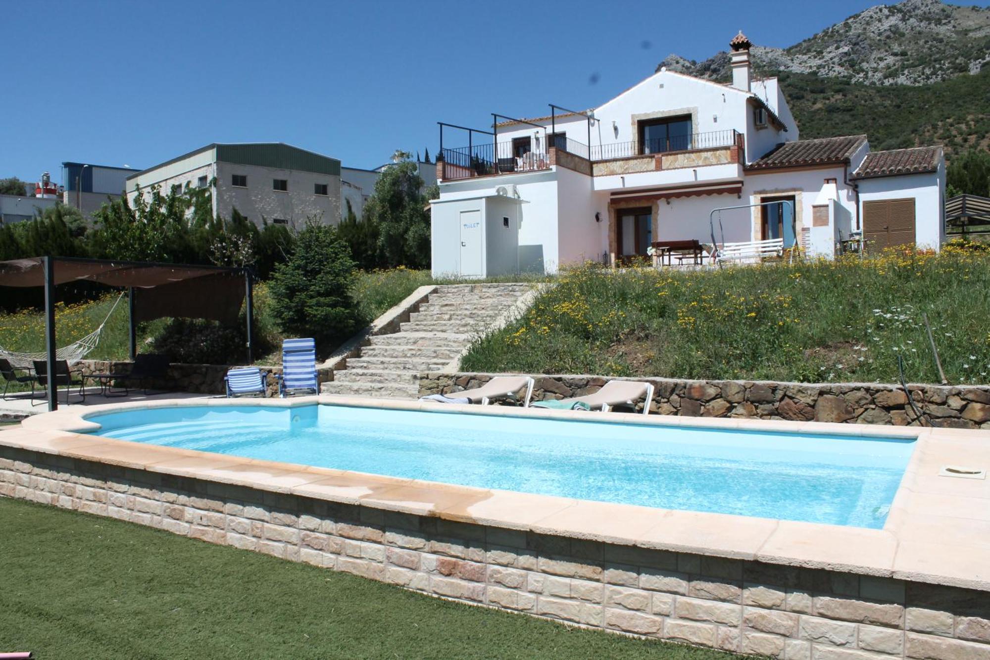 Apartamento Valle Del Guadiaro กอร์เตส เด ลา ฟรอนเตรา ภายนอก รูปภาพ